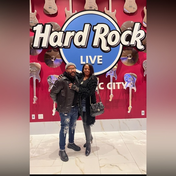 THE RICH AUNTIE SHARE SHOW!! BRING YOUR BEST. - Picture 3 of 12